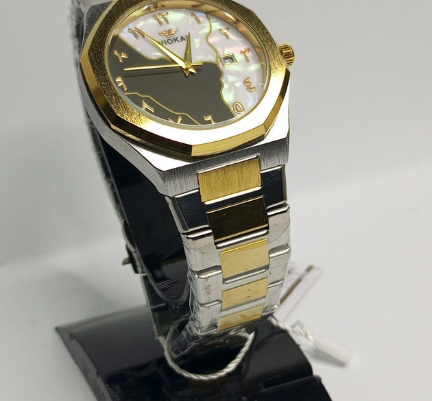 Frosted gold-tone bezel